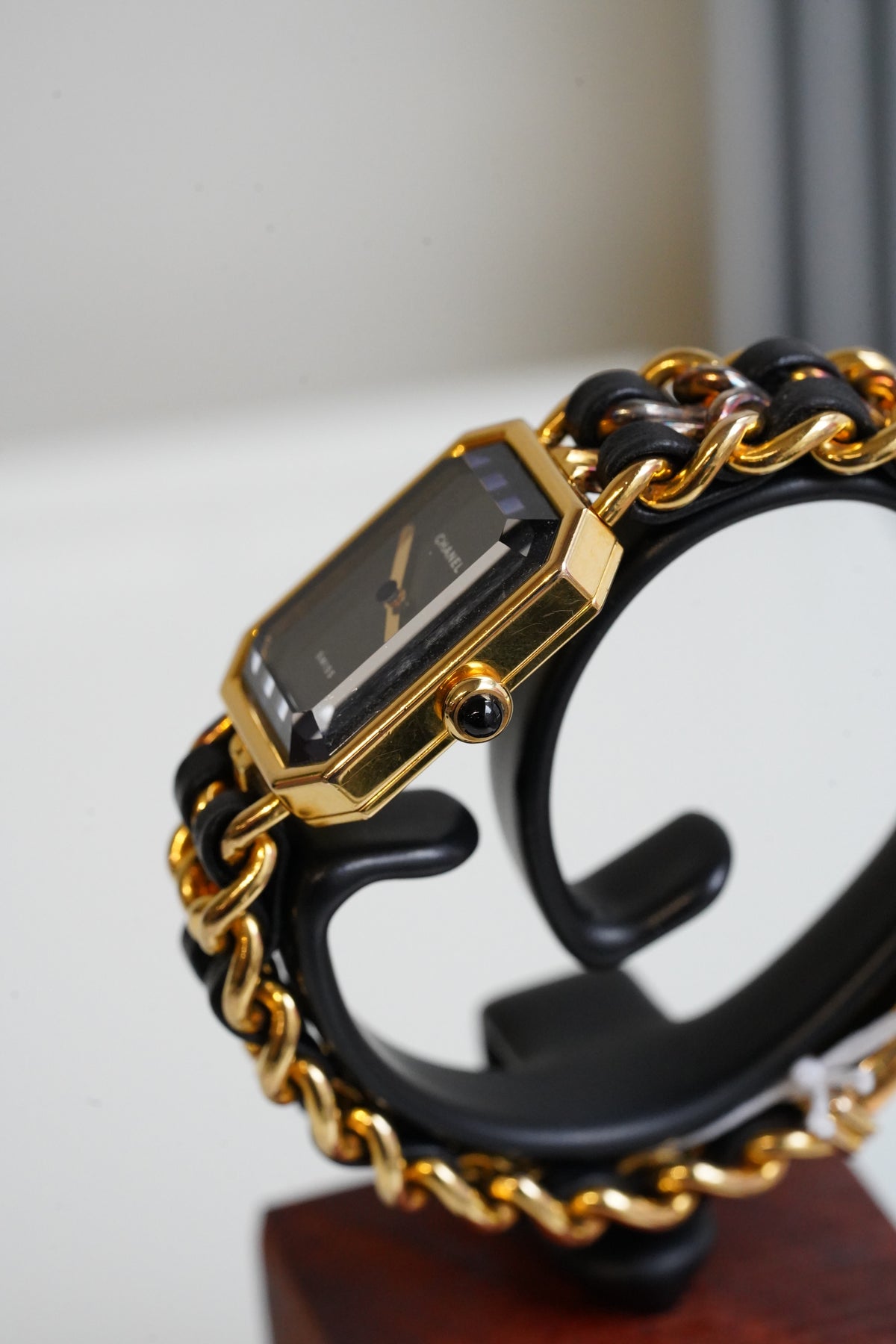 Chanel premiere watch Vintage  Size M