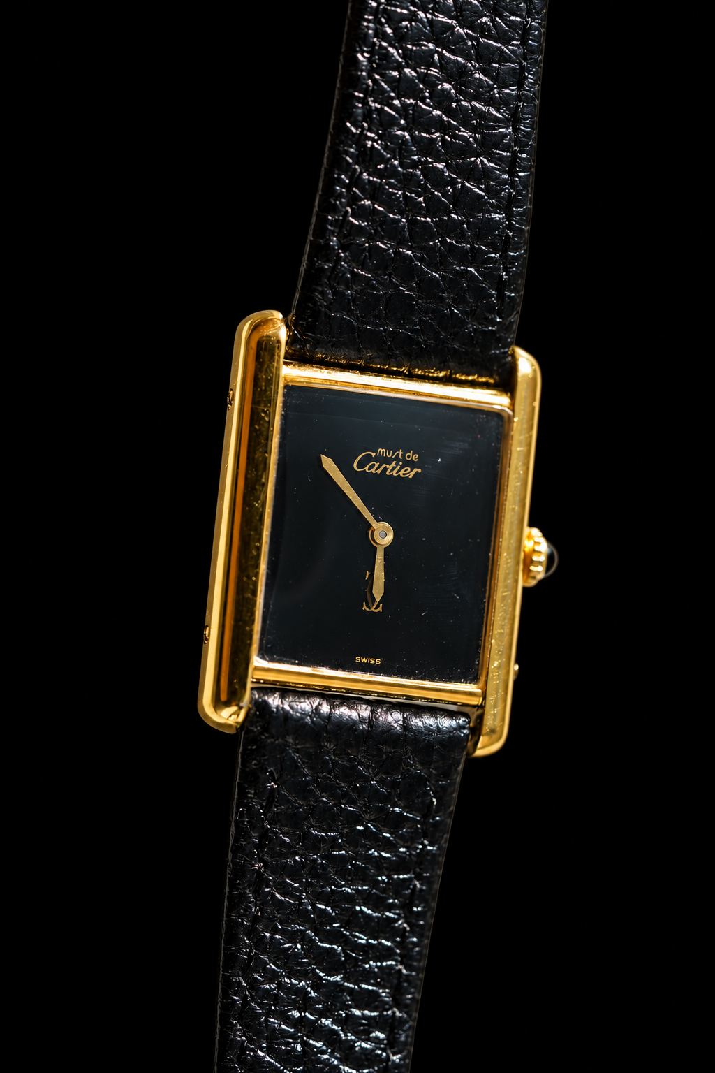 Cartier Tank Must black Dial studio